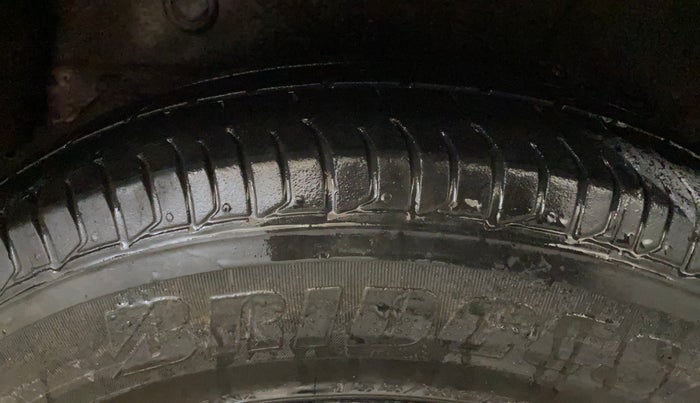 2016 Hyundai i10 MAGNA 1.1, Petrol, Manual, 58,512 km, Right Rear Tyre Tread