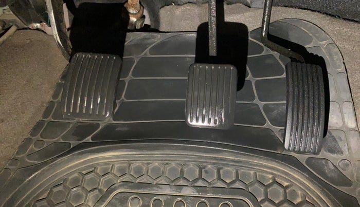 2016 Hyundai i10 MAGNA 1.1, Petrol, Manual, 58,512 km, Pedals