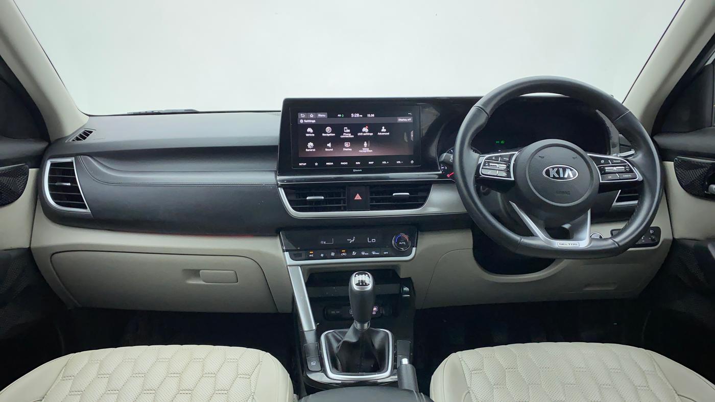 2020 KIA SELTOS HTX 1.5 PETROL MT, Petrol, Manual, 23,733 km, Dashboard