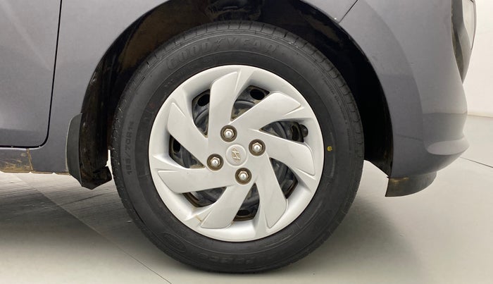 2019 Hyundai NEW SANTRO 1.1 SPORTS AMT, Petrol, Automatic, 22,887 km, Right Front Wheel