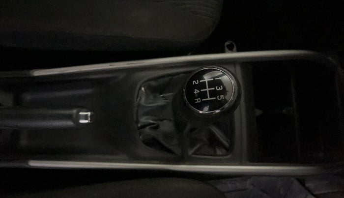 2018 Maruti Baleno DELTA PETROL 1.2, Petrol, Manual, 64,893 km, Gear Lever