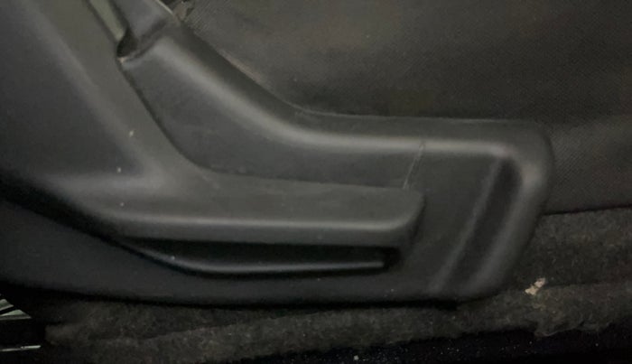 2018 Maruti Baleno DELTA PETROL 1.2, Petrol, Manual, 64,893 km, Driver Side Adjustment Panel