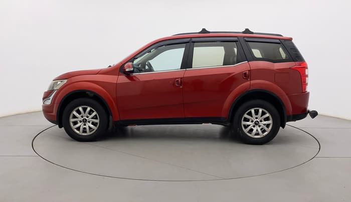 2016 Mahindra XUV500 W10 AWD, Diesel, Manual, 86,876 km, Left Side