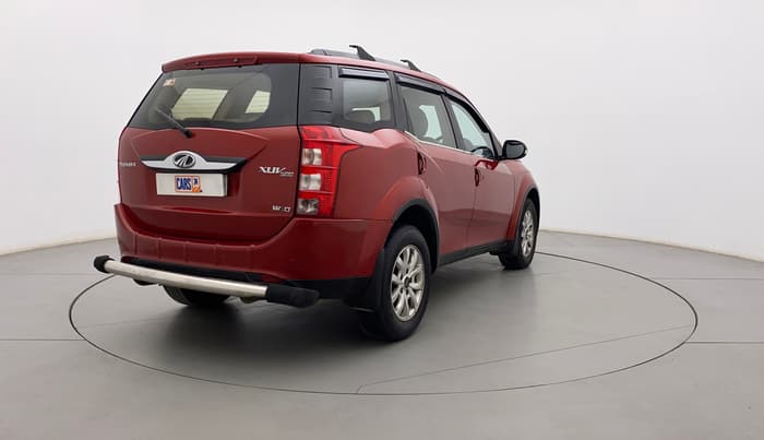 2016 Mahindra XUV500 W10 AWD, Diesel, Manual, 86,876 km, Right Back Diagonal