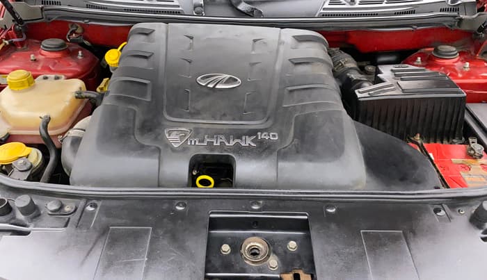 2016 Mahindra XUV500 W10 AWD, Diesel, Manual, 86,876 km, Open Bonet