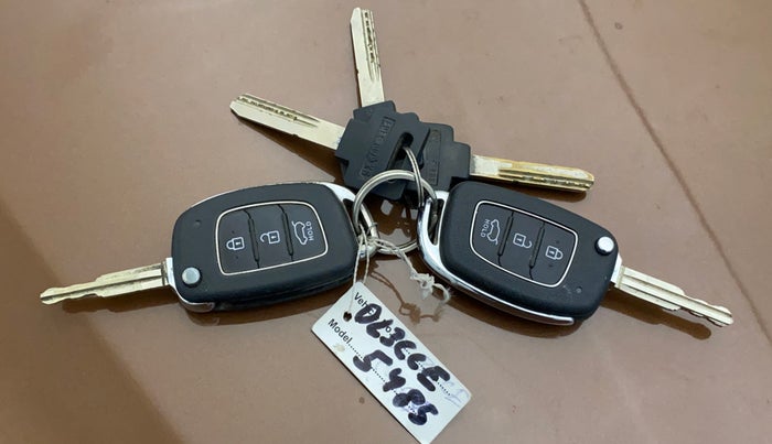 2016 Hyundai i20 Active 1.2 S, Petrol, Manual, 78,239 km, Key Close Up