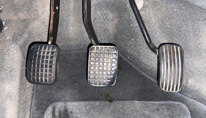 2017 Tata Tiago XZ PETROL, Petrol, Manual, 77,759 km, Pedals