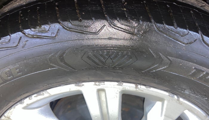 2017 Tata Tiago XZ PETROL, Petrol, Manual, 77,759 km, Left Rear Tyre Tread