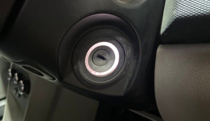 2017 Tata Tiago XZ PETROL, Petrol, Manual, 77,759 km, Keyless Start/ Stop Button