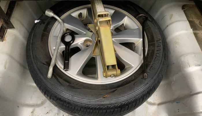 2014 Hyundai Xcent S (O) 1.2, CNG, Manual, 1,05,524 km, Spare Tyre