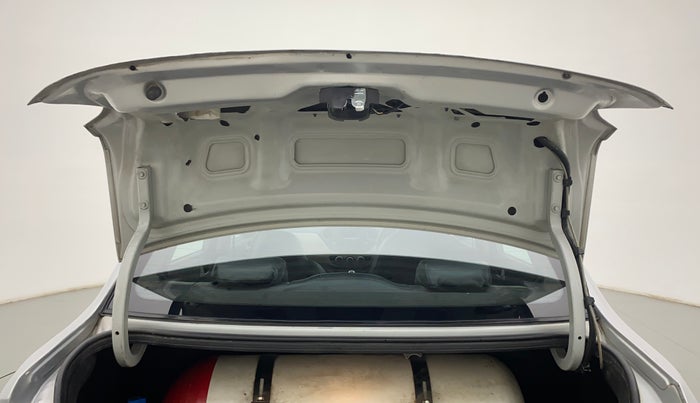 2014 Hyundai Xcent S (O) 1.2, CNG, Manual, 1,05,524 km, Boot Door Open