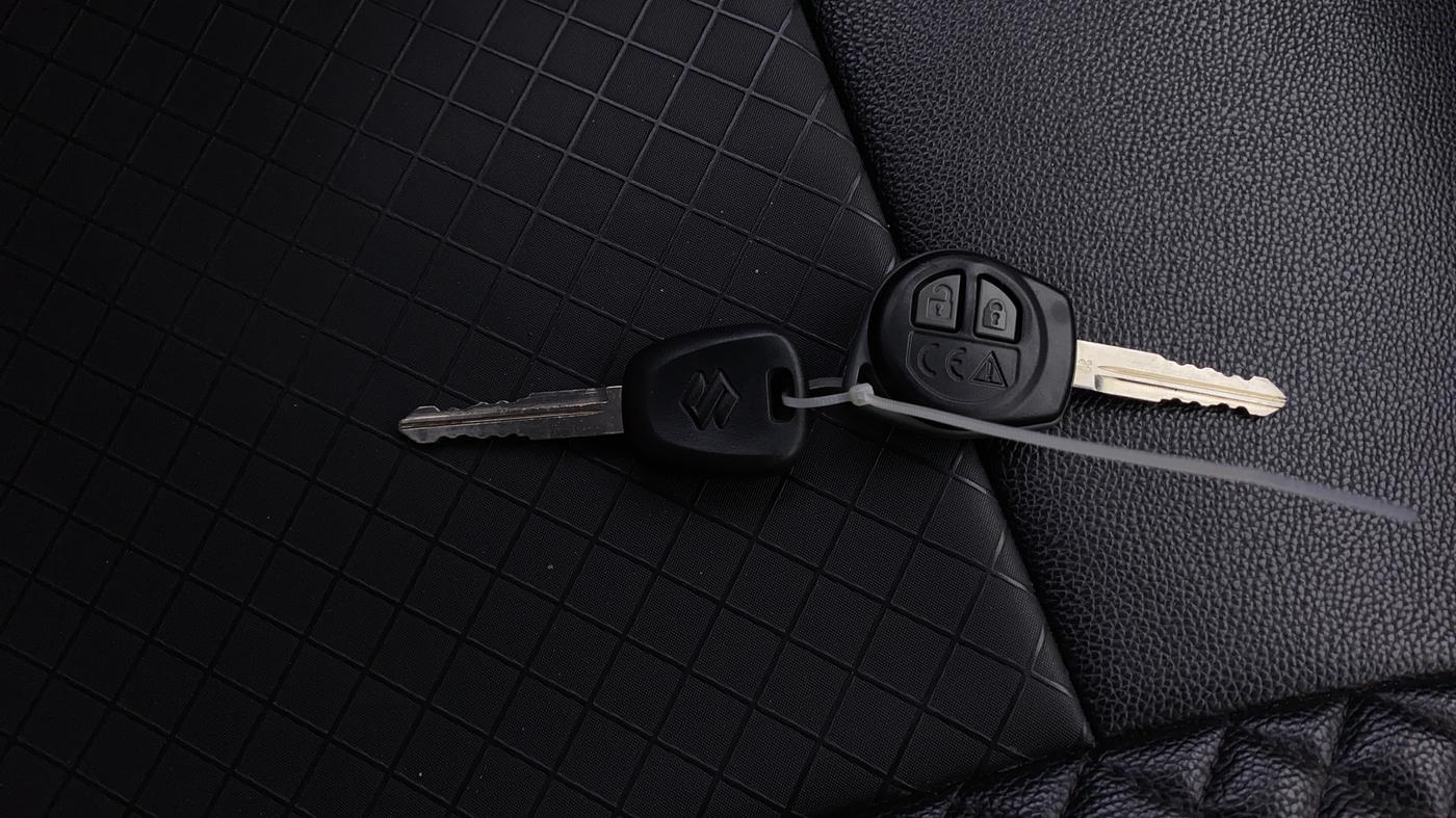 2021 Maruti S PRESSO VXI PLUS AMT, Petrol, Automatic, 58,275 km, Key Close Up