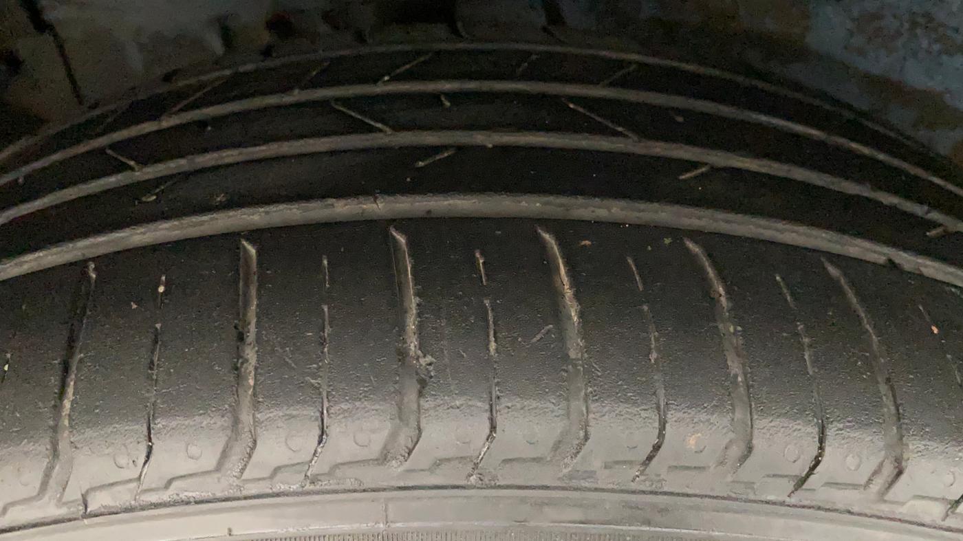 2018 Tata NEXON XZA PLUS DIESEL, Diesel, Automatic, 85,731 km, Right Rear Tyre Tread