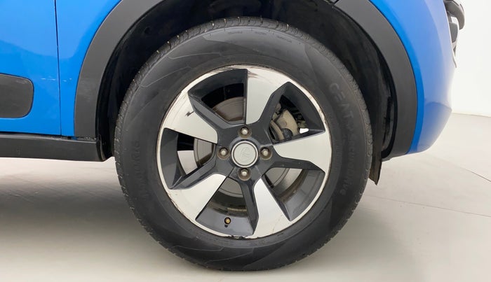 2018 Tata NEXON XZA PLUS DIESEL, Diesel, Automatic, 85,731 km, Right Front Wheel