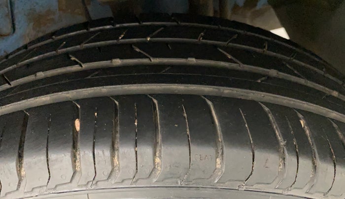 2018 Tata NEXON XZA PLUS DIESEL, Diesel, Automatic, 85,731 km, Left Rear Tyre Tread