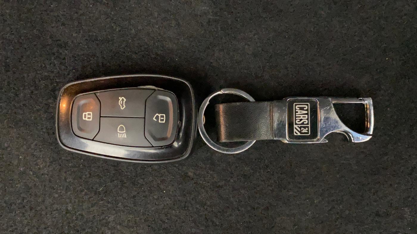 2018 Tata NEXON XZA PLUS DIESEL, Diesel, Automatic, 85,731 km, Key Close Up