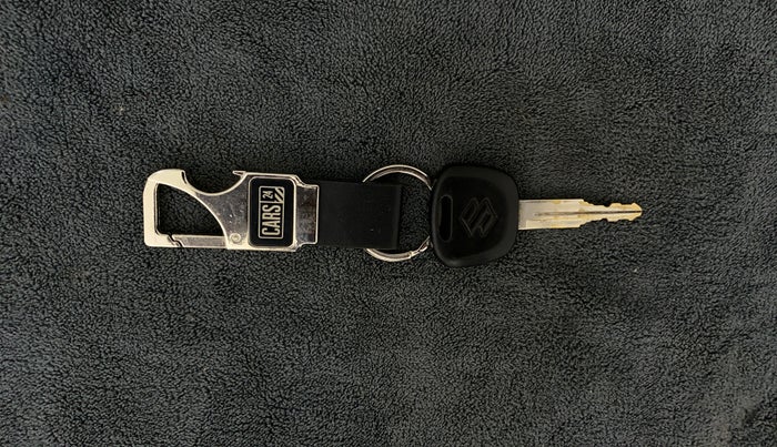 2019 Maruti Eeco 5 STR WITH A/C+HTR, Petrol, Manual, 29,880 km, Key Close Up