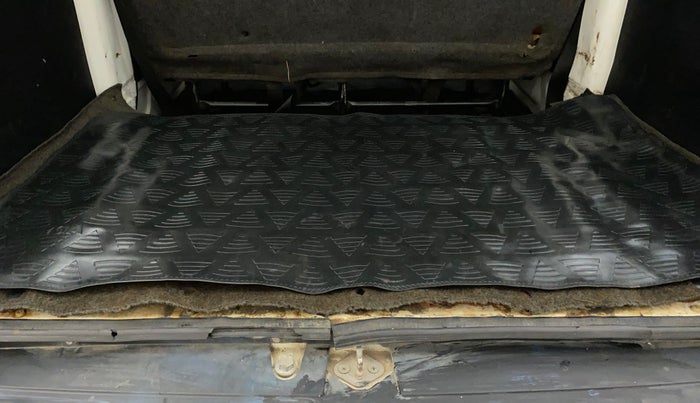 2019 Maruti Eeco 5 STR WITH A/C+HTR, Petrol, Manual, 29,880 km, Boot Inside