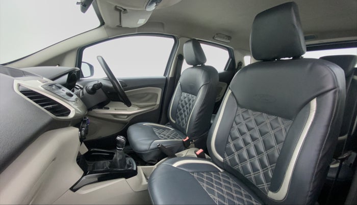 2016 Ford Ecosport 1.5 TREND TI VCT, CNG, Manual, 72,864 km, Right Side Front Door Cabin