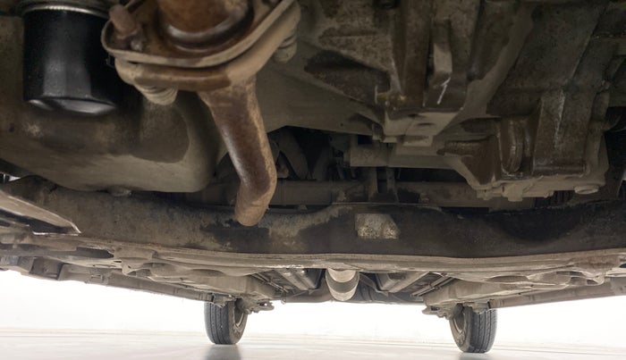 2015 Maruti Swift VXI, Petrol, Manual, 83,640 km, Front Underbody