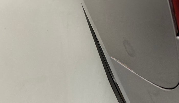 2015 Maruti Swift VXI, Petrol, Manual, 83,640 km, Left quarter panel - Slightly dented