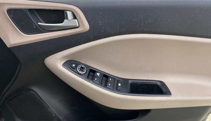 2018 Hyundai Elite i20 ASTA 1.2  CVT, Petrol, Automatic, 27,509 km, Driver Side Door Panels Control