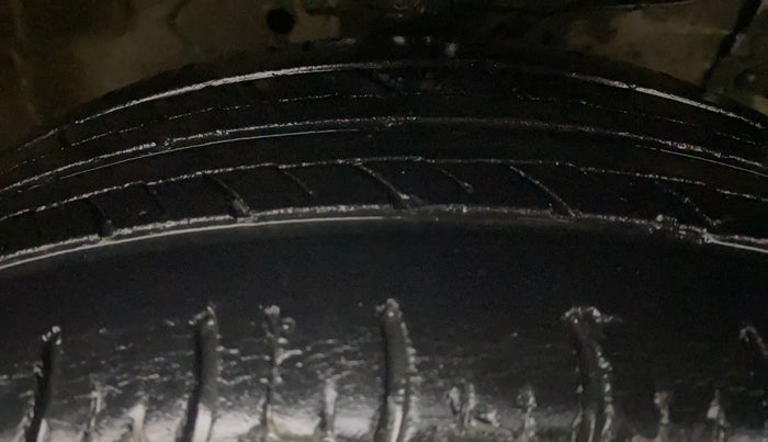 2012 Maruti Swift Dzire ZDI, Diesel, Manual, 1,26,806 km, Right Front Tyre Tread