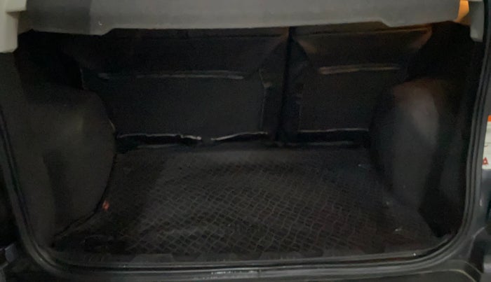 2016 Ford Ecosport TITANIUM 1.5L PETROL AT, Petrol, Automatic, 88,687 km, Boot Inside