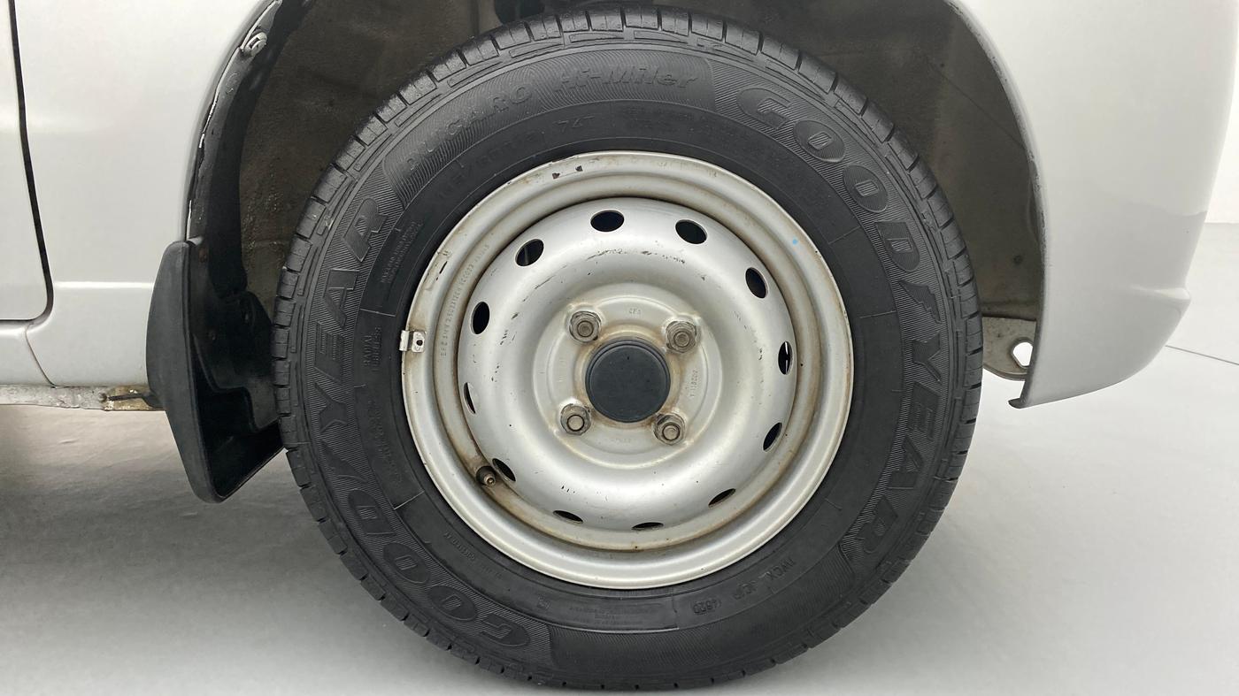 2011 Maruti Alto LXI, Petrol, Manual, 49,101 km, Right Front Wheel