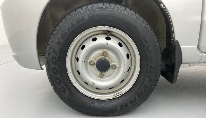 2011 Maruti Alto LXI, Petrol, Manual, 49,101 km, Left Front Wheel