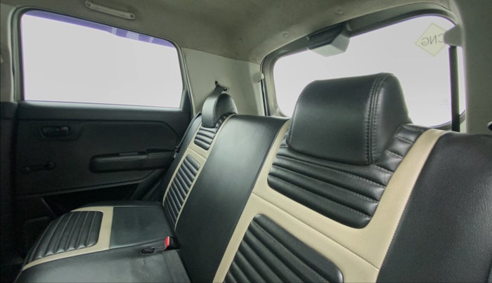 2020 Maruti New Wagon-R LXI CNG 1.0 L, CNG, Manual, 40,242 km, Right Side Rear Door Cabin
