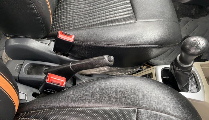2018 Maruti Alto K10 VXI, Petrol, Manual, 75,260 km, Gear Lever