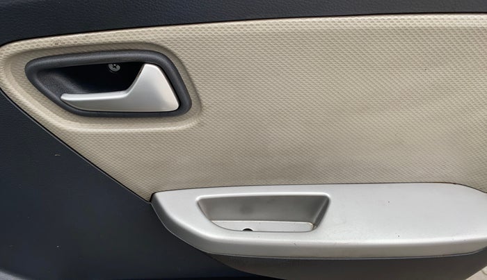 2018 Maruti Alto K10 VXI, Petrol, Manual, 75,260 km, Driver Side Door Panels Control