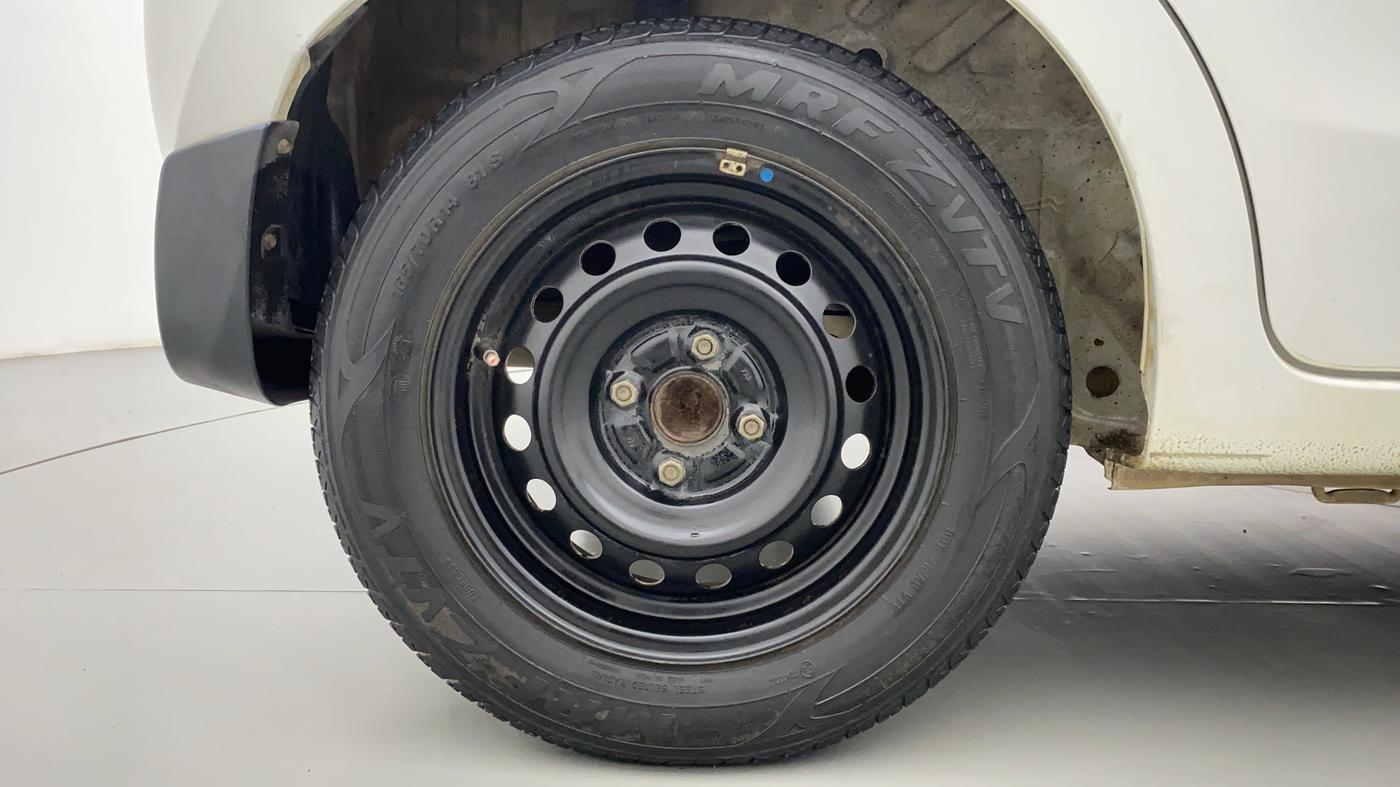2018 Maruti Celerio VXI CNG D, CNG, Manual, 52,636 km, Right Rear Wheel