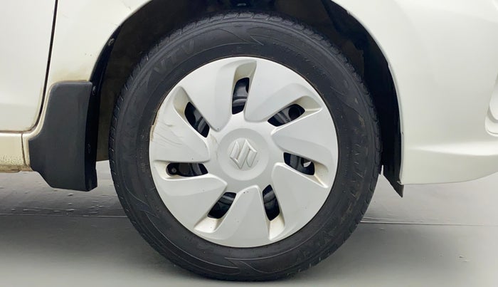 2018 Maruti Celerio VXI CNG D, CNG, Manual, 52,636 km, Right Front Wheel