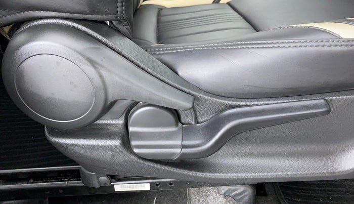 2022 Honda Amaze 1.2 VXMT I VTEC, Petrol, Manual, 3,305 km, Driver Side Adjustment Panel