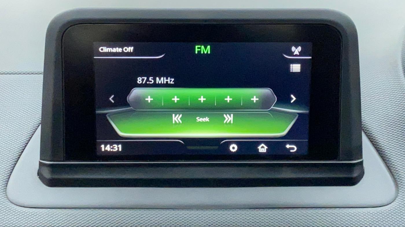2018 Tata NEXON XZ+ 1.2 DUAL TONE, Petrol, Manual, 24,407 km, Infotainment System