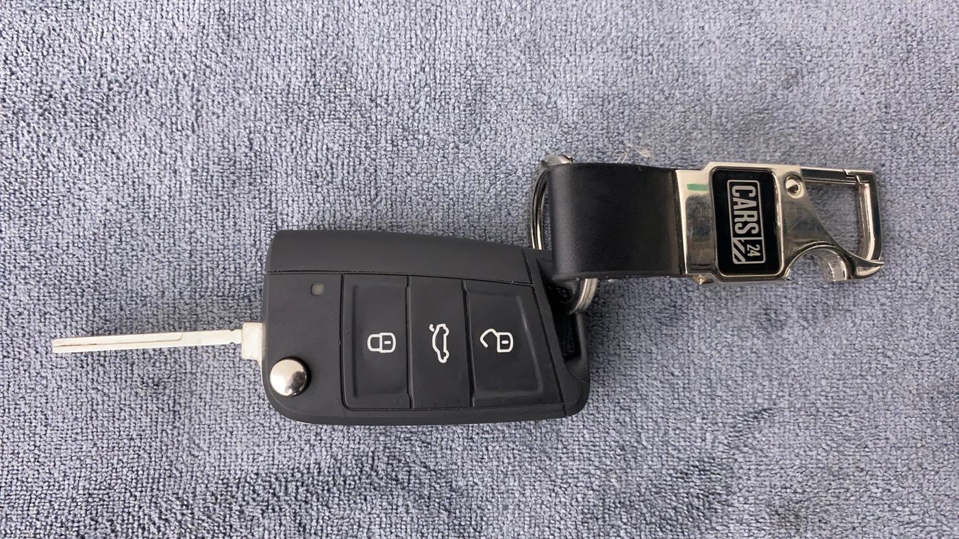 2021 Skoda KUSHAQ AMBITION 1.0 TSI MT, Petrol, Manual, 15,761 km, Key Close Up