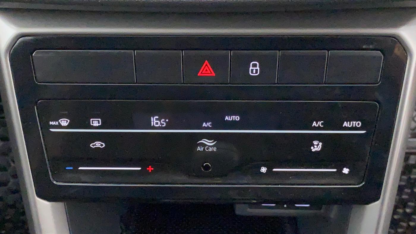 2021 Skoda KUSHAQ AMBITION 1.0 TSI MT, Petrol, Manual, 15,761 km, Automatic Climate Control