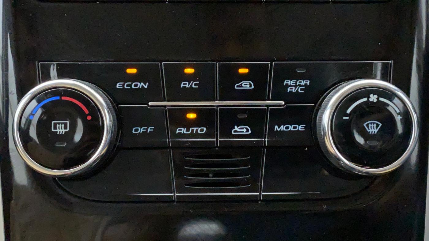 2020 Mahindra XUV500 W9, Diesel, Manual, 8,018 km, Automatic Climate Control
