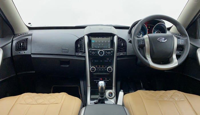 2020 Mahindra XUV500 W9, Diesel, Manual, 8,018 km, Dashboard