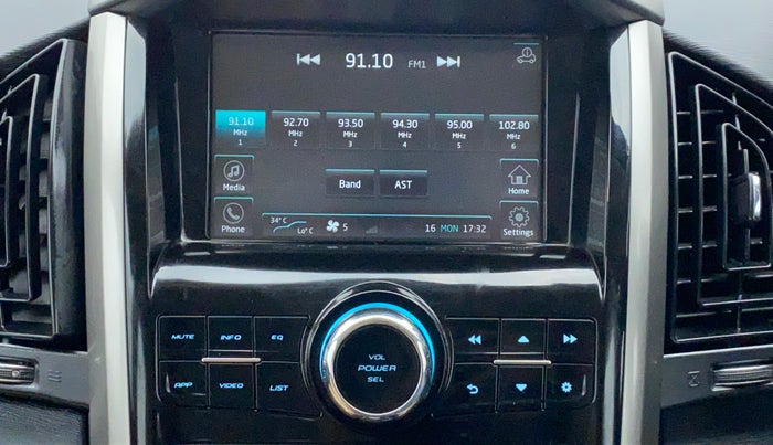 2020 Mahindra XUV500 W9, Diesel, Manual, 8,018 km, Infotainment System