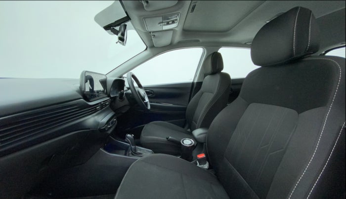 2022 Hyundai NEW I20 ASTA (O) 1.2 AT, Petrol, Automatic, 5,714 km, Right Side Front Door Cabin