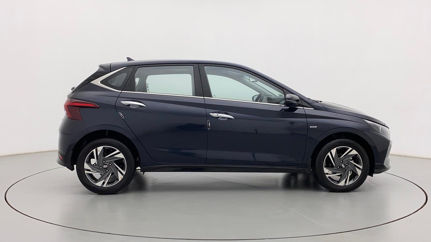 2022 Hyundai NEW I20 ASTA (O) 1.2 AT, Petrol, Automatic, 5,714 km, Right Side View