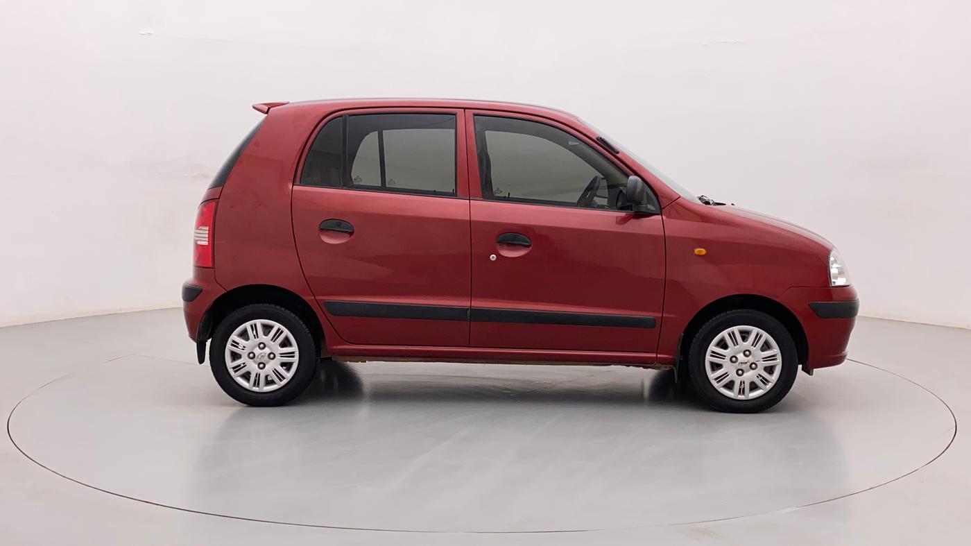 2013 Hyundai Santro Xing GLS, Petrol, Manual, 32,657 km, Right Side View