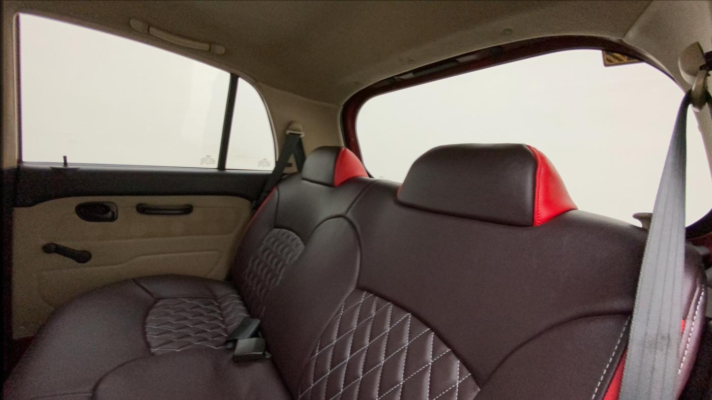 2013 Hyundai Santro Xing GLS, Petrol, Manual, 32,657 km, Right Side Rear Door Cabin