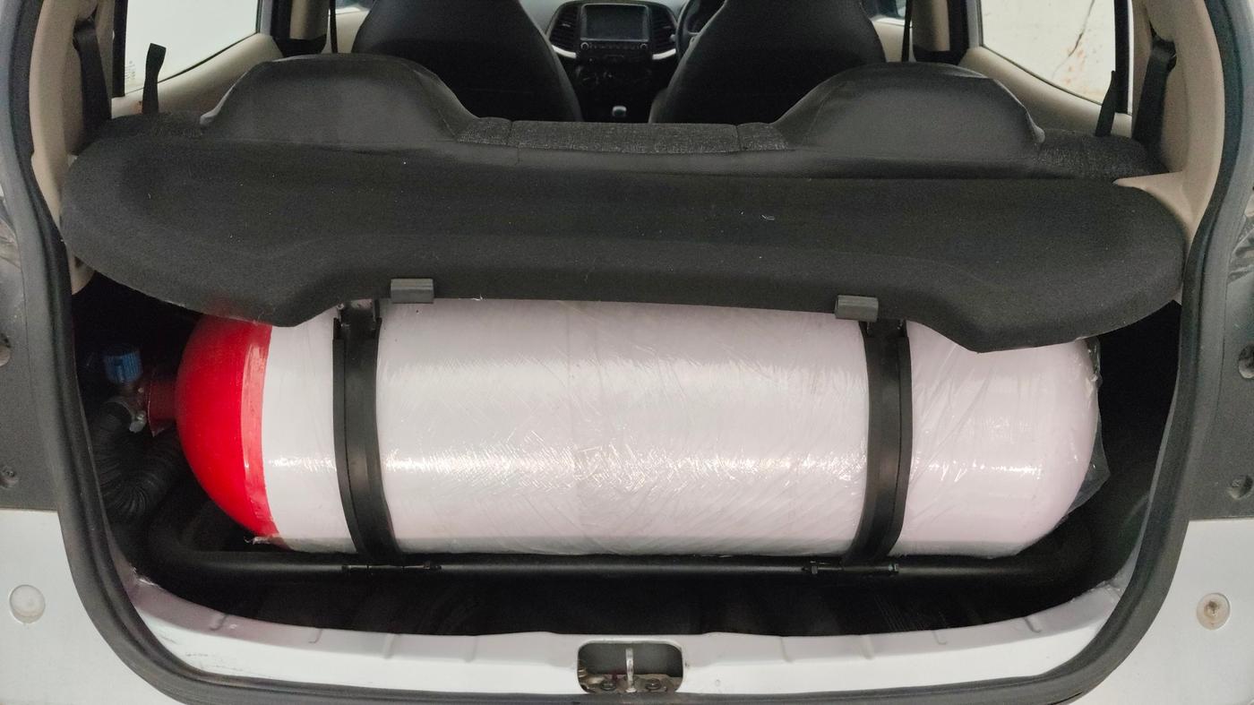 2019 Hyundai NEW SANTRO SPORTZ CNG, CNG, Manual, 1,34,769 km, Boot Inside
