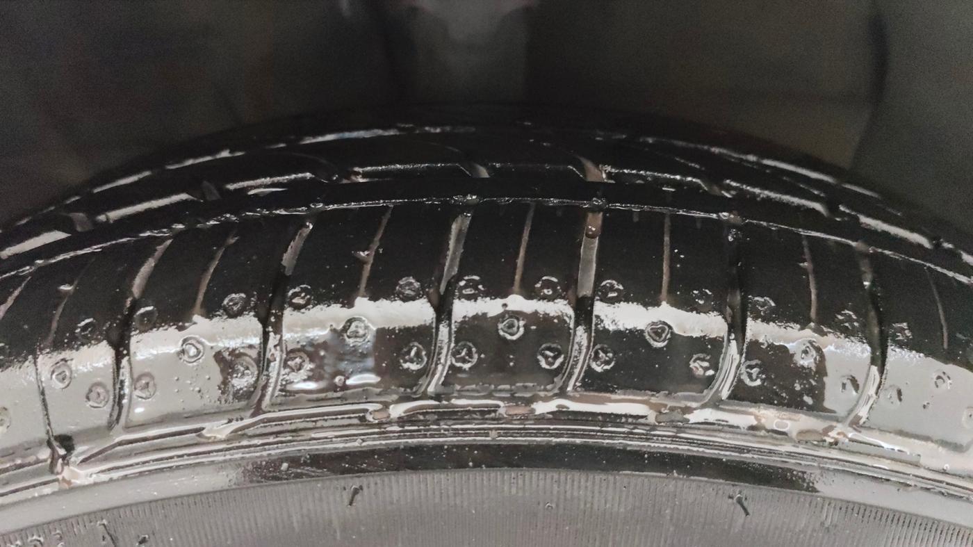 2019 Hyundai NEW SANTRO SPORTZ CNG, CNG, Manual, 1,34,769 km, Right Front Tyre Tread
