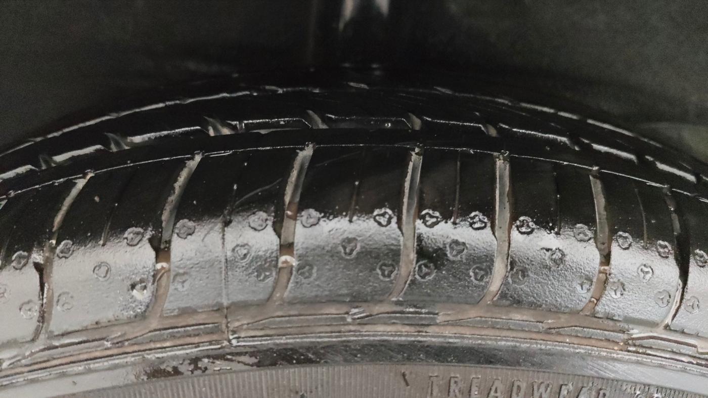 2019 Hyundai NEW SANTRO SPORTZ CNG, CNG, Manual, 1,34,769 km, Right Rear Tyre Tread