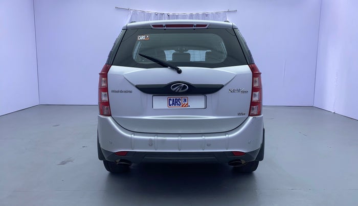 2016 Mahindra XUV500 W6, Diesel, Manual, 88,750 km, Back/Rear